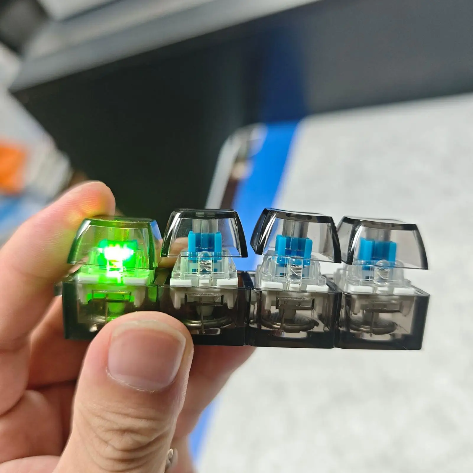 1/2 Stück LED-Tastatur-Tastenk – Office Tech And Gadgets Bewertung und Preis